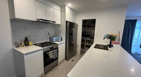 4-bedroom house for rent!! - Photo 5