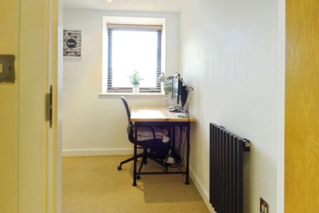 2 bedroom apartment to rent - Photo 4