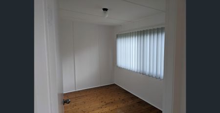 Spacious Family Home in Prime The Entrance Location - Photo 2