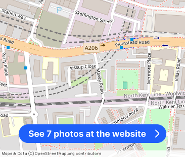 Top floor room with en-suite, £950/month - Photo 1