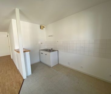 Location Appartement 2 pièces 55m² CHATEAUBRIANT 44110 - Photo 5