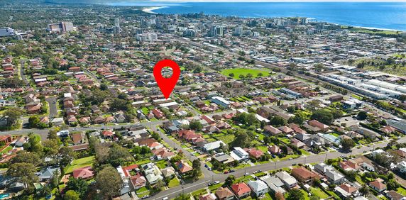 2 Bedroom Centrally Located Unit - Photo 2