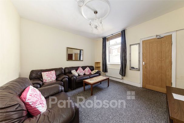 Belle Grove West, Newcastle Upon Tyne - Photo 1