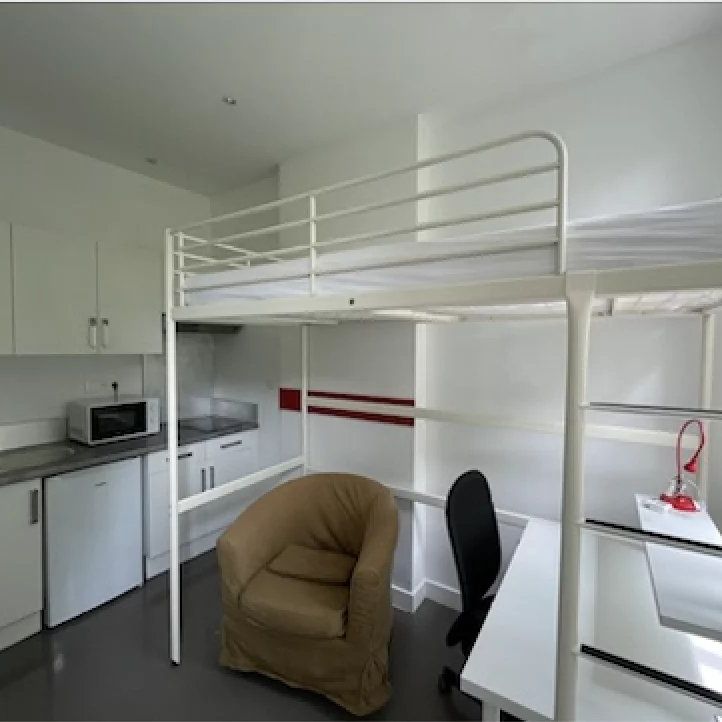 Location Appartement 11m² AIX EN PROVENCE 13100 - Photo 1