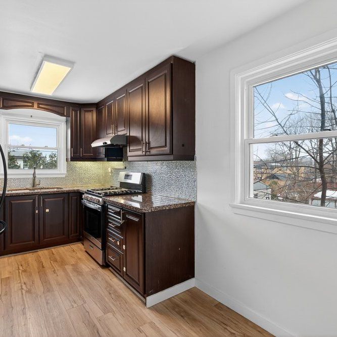 For Lease - 20 Bridesburg Drive Unit# 3, Toronto, Ontario - Photo 1