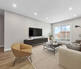 1 room apartment of 81m² in Longueuil - Photo 1