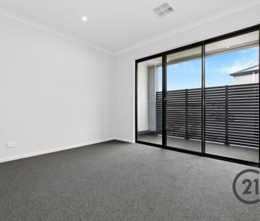 Brand New 3 Bedroom Townhouse - Photo 1