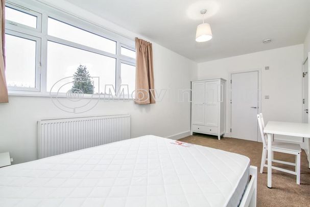 House share to rent - Photo 1