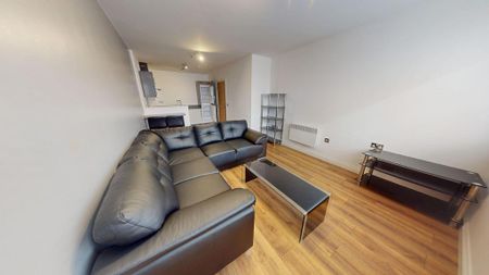 2 bedroom apartment to rent - Photo 3