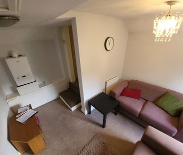 4 bedroom house, 2 en-suites - Photo 2