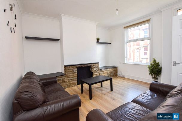 Shafton Place, Leeds, West Yorkshire, LS11 - Photo 1