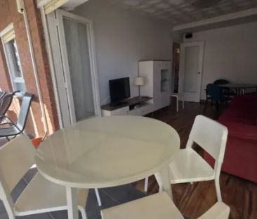 Piso en alquiler en Carrer de Monòver - Photo 2