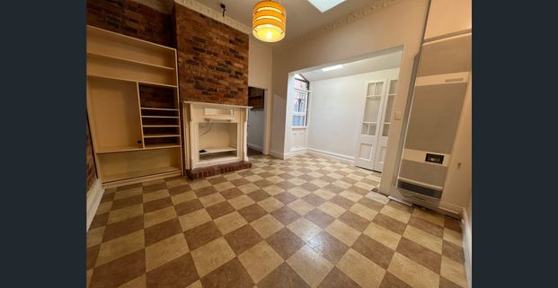 Charming Terrace Steps from Lygon Street - Photo 1