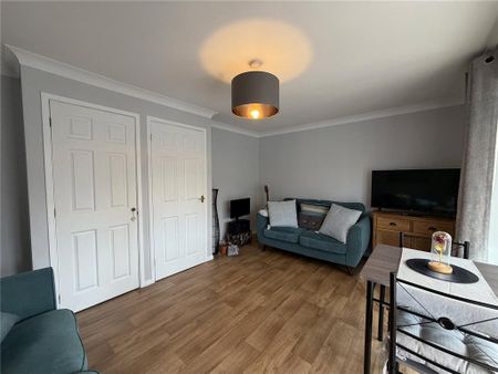 2 bedroom end of terrace house to rent - Photo 5