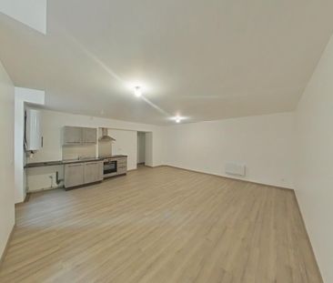 Location Appartement 2 pièces 59m² ROMANS SUR ISERE 26100 - Photo 1