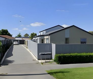Cute 2 bedroom single level townhouse! - Photo 6