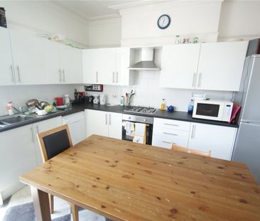 Student Properties to Let - Photo 2