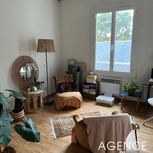 Location Appartement 4 pièces 81m² - Photo 2