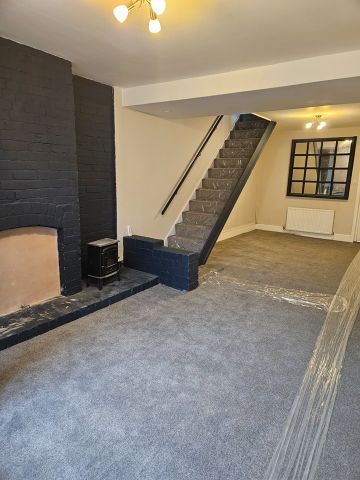 2 Bed Terraced House, Mansfield Road, S12 - Photo 2