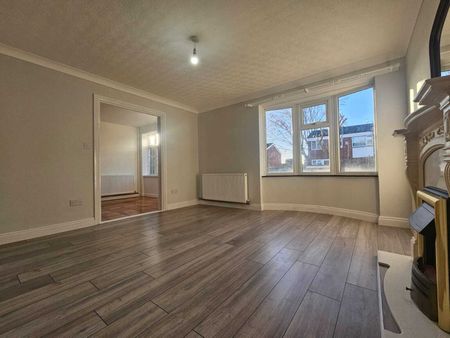 Almond Croft, Birmingham - Photo 3