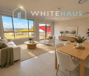 Brand New Spacious Family Home with Modern Finishes - Photo 2
