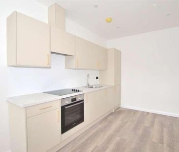 London Road, Redhill, Surrey, RH1 - Photo 5