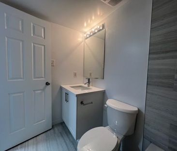 For Lease - 4975 Southampton Drive Unit# 232, Mississauga, Ontario - Photo 6