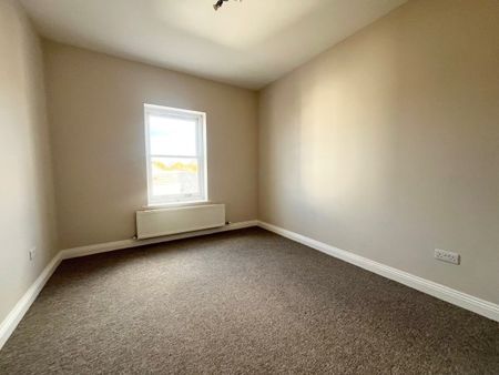 High Street, Poole - Photo 2