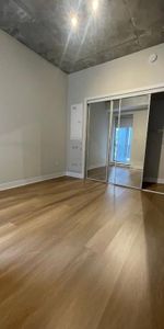 ✨ 3 1/2 – Disponible dès maintenant au Vieux-Port ✨ - Photo 3
