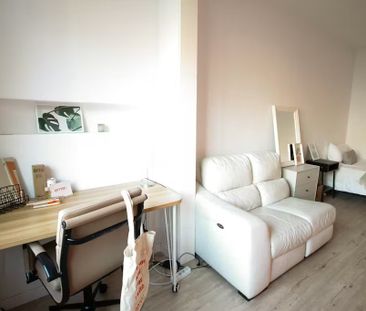 Carrer d'Aribau, Barcelona, Catalonia 08036 - Photo 6