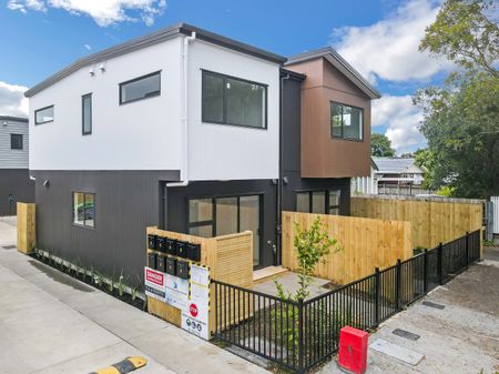 Home Sweet Home - Photo 2