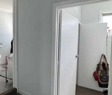 3BR Renovated Apartment in Central Tokoroa - Photo 5