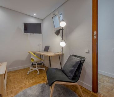 Calle de la Estrella Polar, Madrid, Community of Madrid 28007 - Photo 3