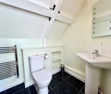 2 bedroom semi-detached house to rent - Photo 5