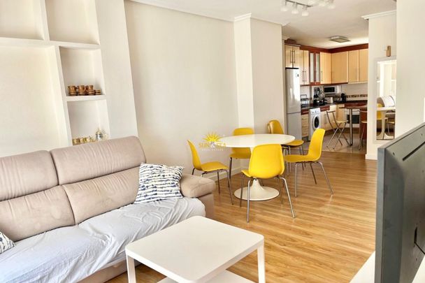 3 BEDROOM APARTMENT - TORREVIEJA - Photo 1