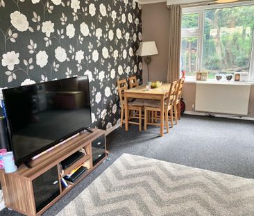 Lingfield Approach, Leeds - Photo 4