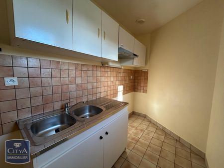 Location Maison 3 pièces 72m² NIORT 79000 - Photo 5