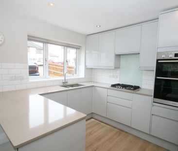 2 bedroom detached house to rent - Photo 5