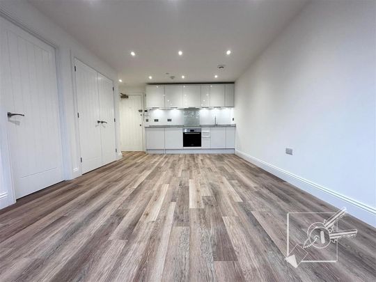 1 bedroom apartment to rent - Photo 1