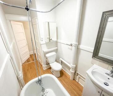 Royal Mission Apartments - Photo 2