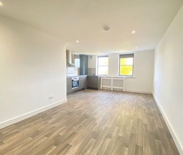 Oakfield House, Preston New Road, Blackburn. BB2 6AY - Photo 1