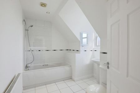 5 bedroom detached house to rent - Photo 5