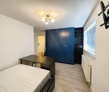 4 bedroom house to rent Dakeyne Street, Nottingham, Nottinghamshire... - Photo 6