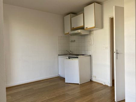 Studio de 25,83 m² Le Chesnay (78150) - Photo 3