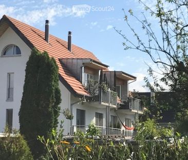 Luminous 2.5-room apartment with view of the countryside in Thun - Photo 5