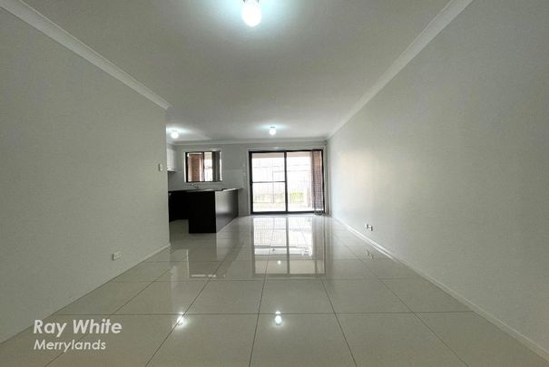 Spacious Family Duplex - Photo 1