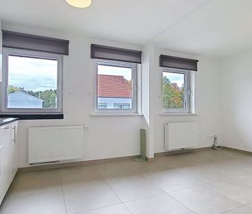 Appartement te huur in Maldegem voor € 700 met 1 slaapkamer - Photo 2