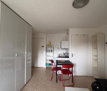 Location Appartement 1 pièce Meublé 18m² BREST 29200 - Photo 2