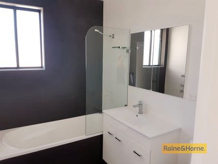 Uniquely Stunning Home - Photo 4