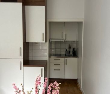 Folkungagatan 8 - Foto 1